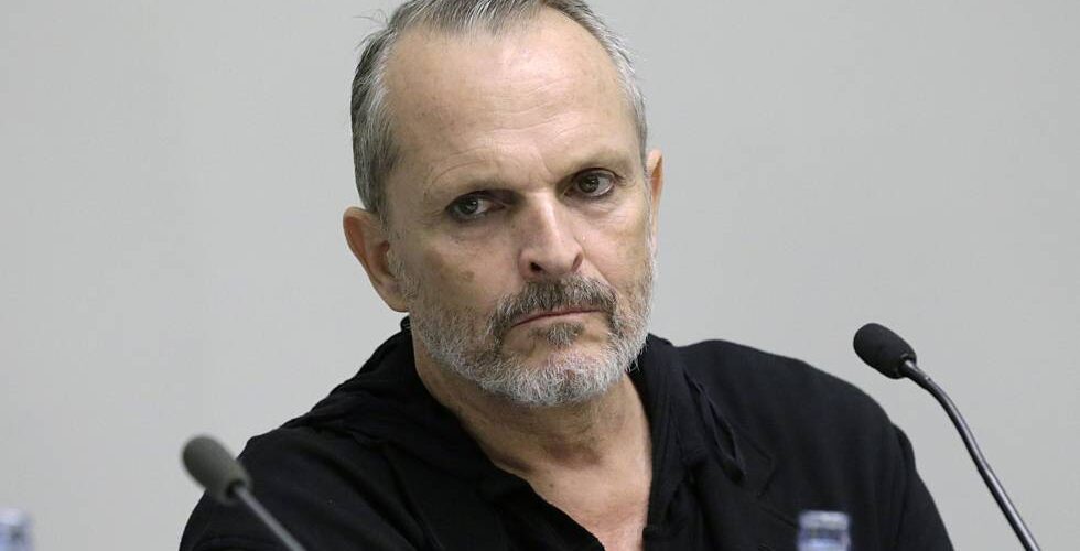 MIGUEL BOSÉ DEJA DE MANERA VOLUNTARIA LAS REDES SOCIALES