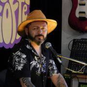 A dos décadas de “Estoy Aquí” Edgar Oceransky regresa a Puebla