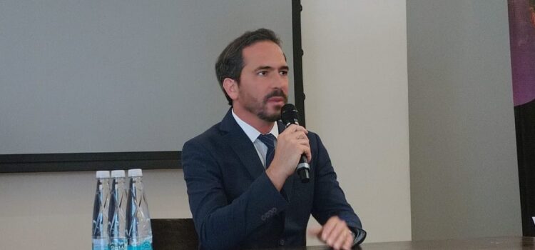 Juan Lucas Martín Revela Detalles de su Conferencia “VUELVE A TU CENTRO”