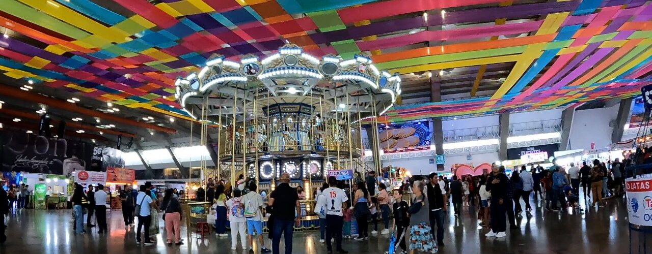 Por alta afluencia, Feria de Puebla amplía su horario